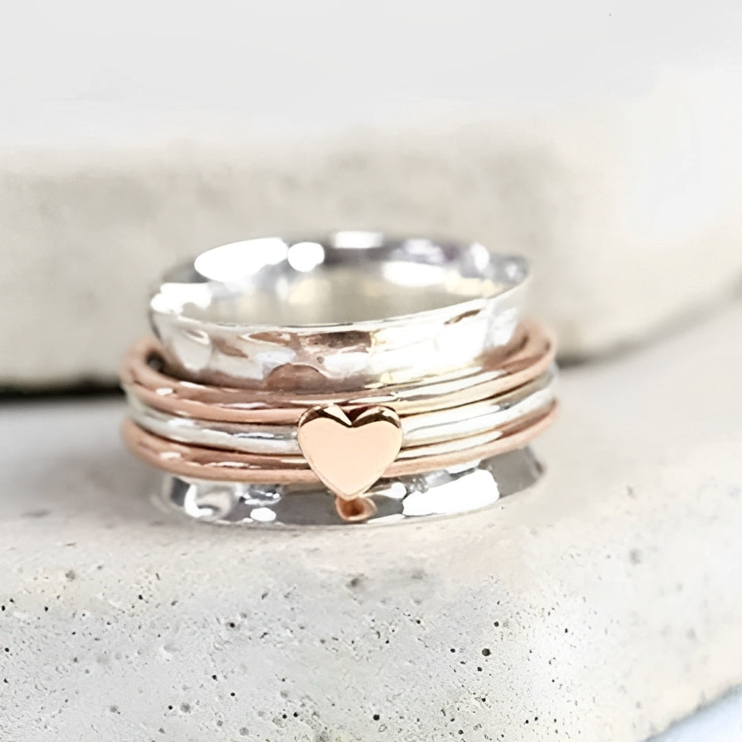 Amara – Spinning Heart Shaped Ring