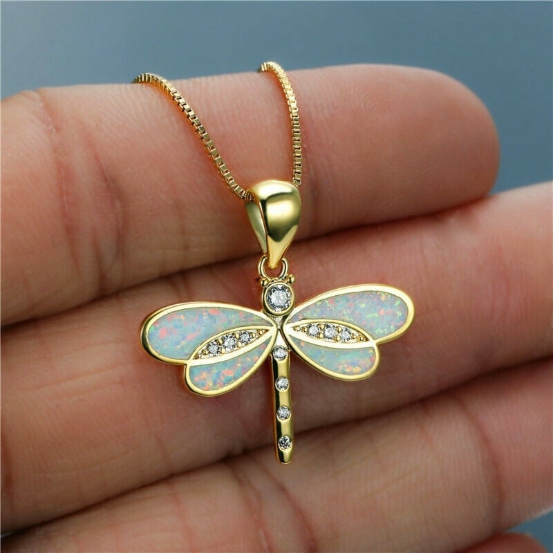 Siena – Necklace with dragonfly in gold with opal