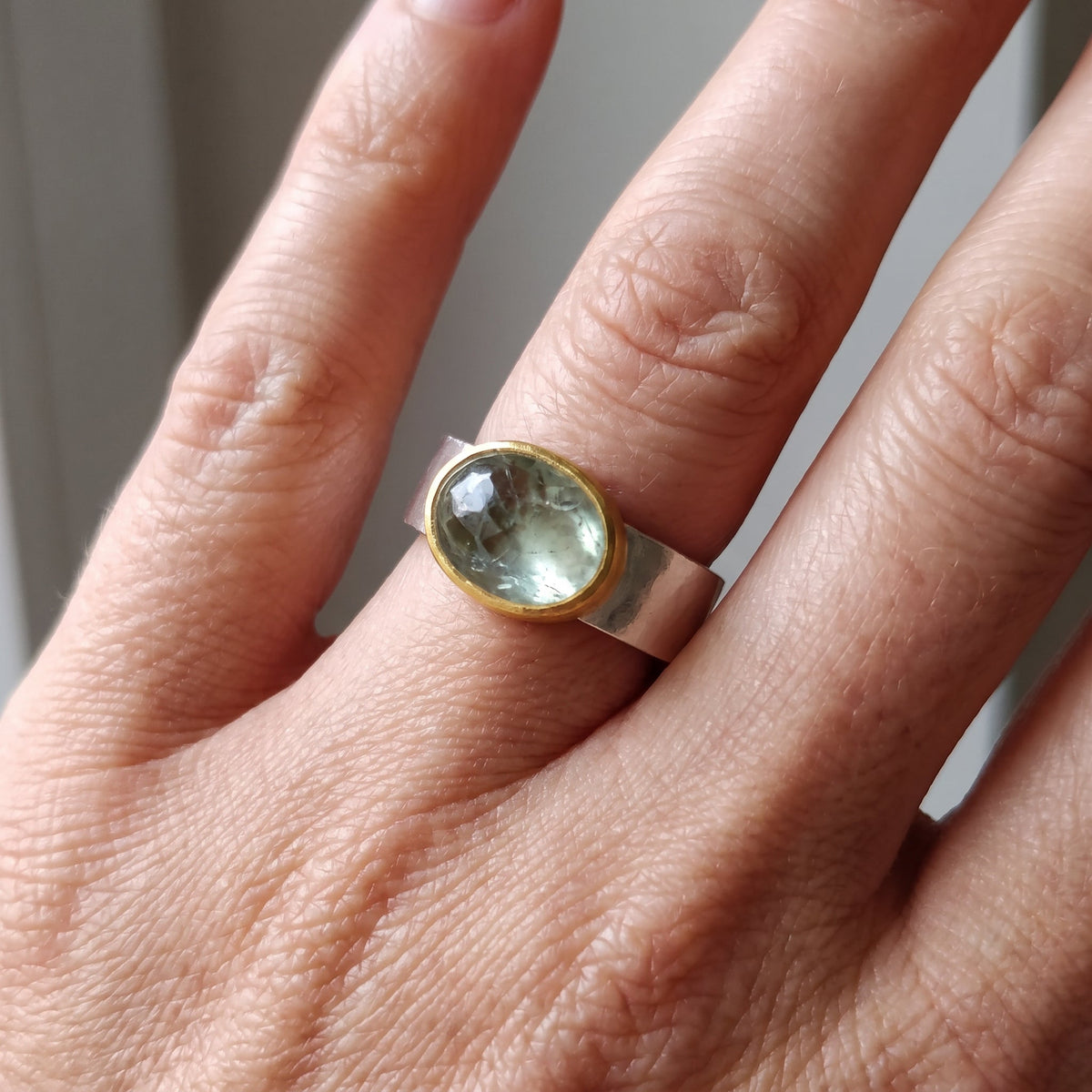 Selma – Vintage ring with round green stone