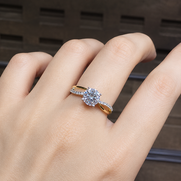Jane – 18K Gold Ring