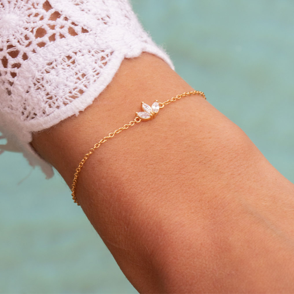 Three zirconia flowers - Chain bracelet