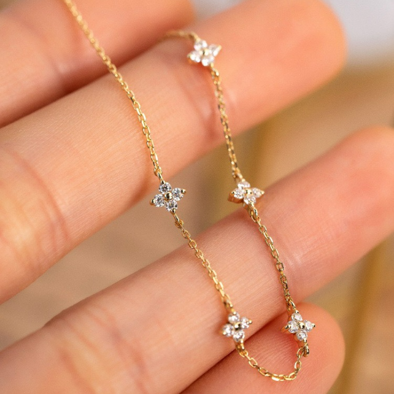 Zircon Flower Bracelet - Minimalist Bracelet