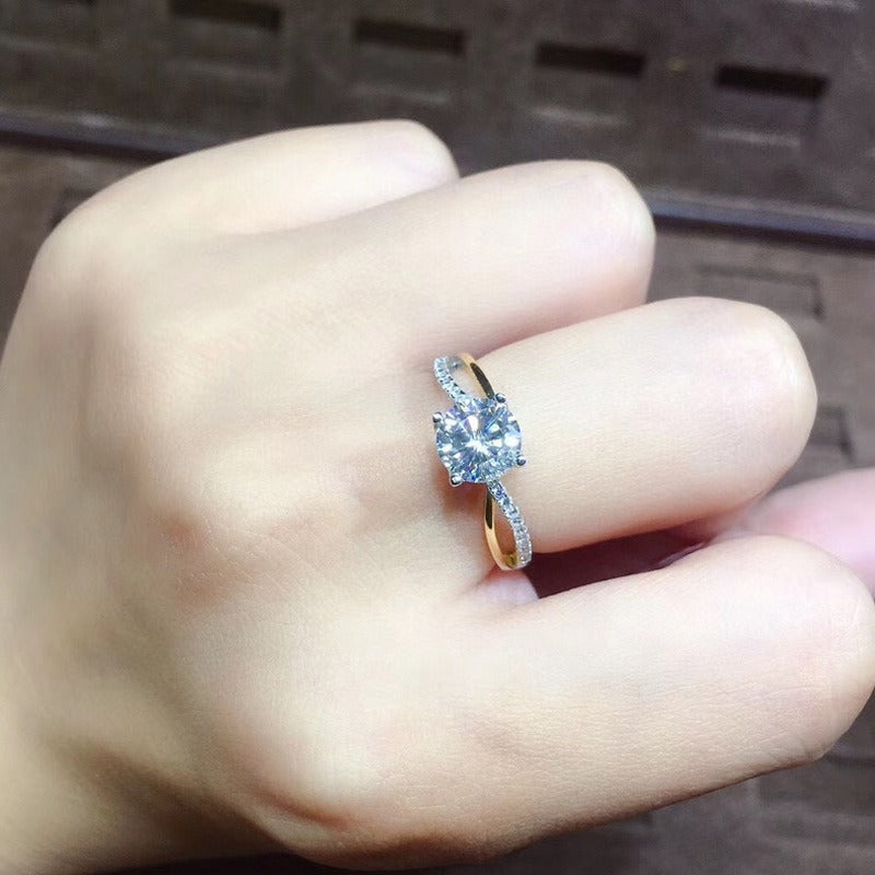 Jane – 18K Gold Ring